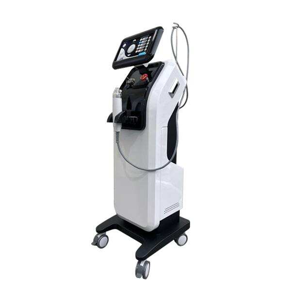 Ashley: radiofrecventa fractionat cu micro needling
